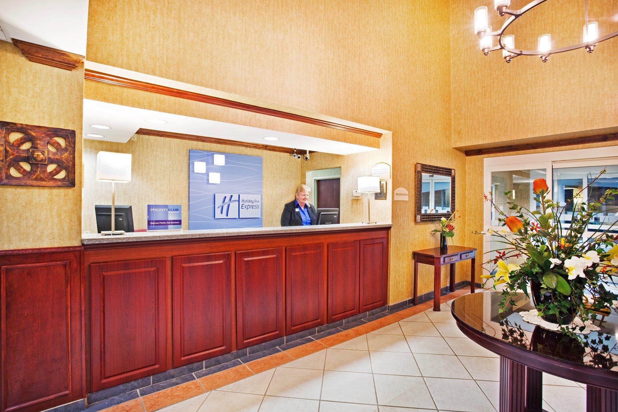 Holiday Inn Express & Suites Kings Mountain - Shelby Area By Ihg Ngoại thất bức ảnh